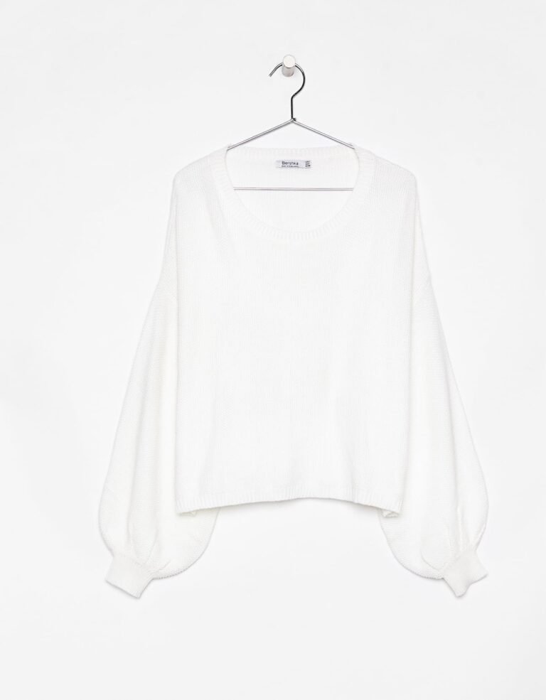 Oversized W Sweater - Image 2